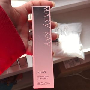 Cc cream sunscreen medium to deep