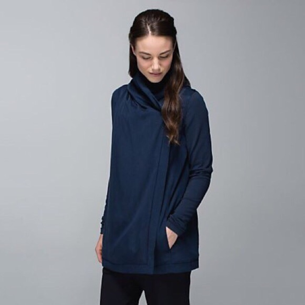 lululemon Blissed Out Wrap