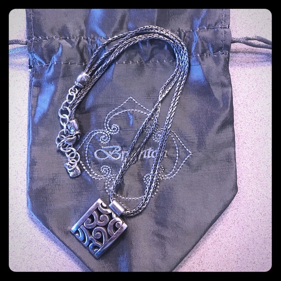 Brighton Jewelry - 🌺Classic beauty - Brighton necklace 🌺