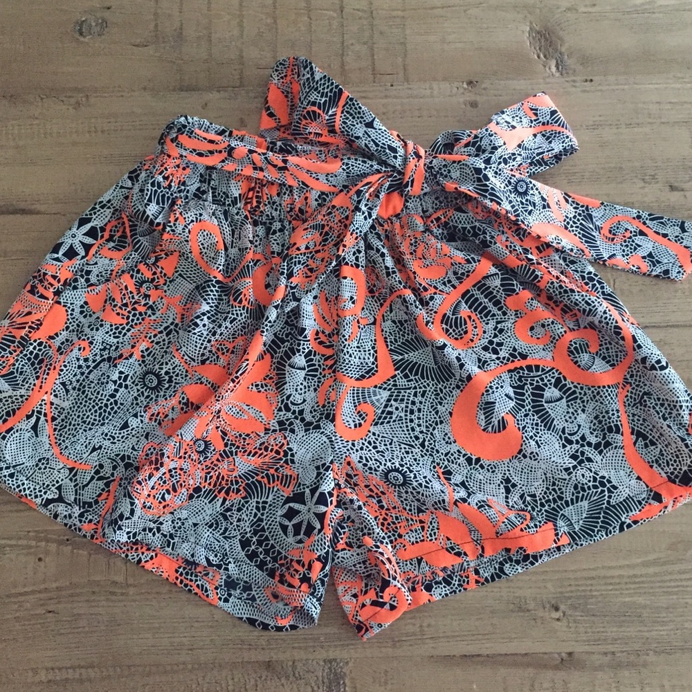 Caramella Shorts + Sash Tie; NWOT