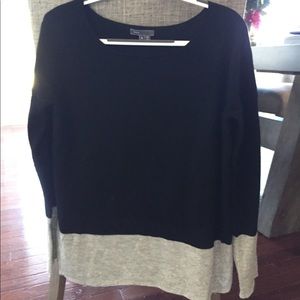 Vince cashmere sweater like new!