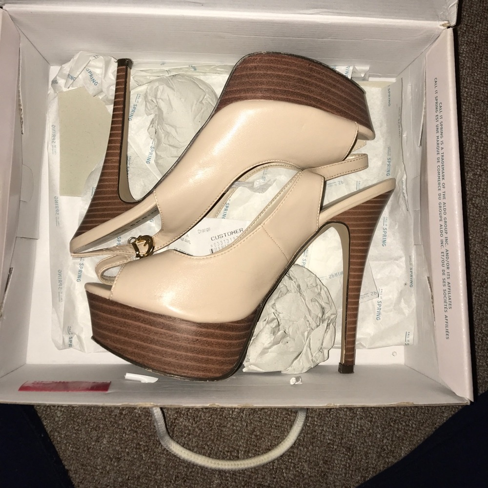 Call it Spring heels - Picture 4 of 4