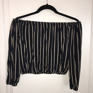 Brandy Melville off the shoulder top