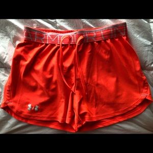 UNDER ARMOUR bright orange shorts