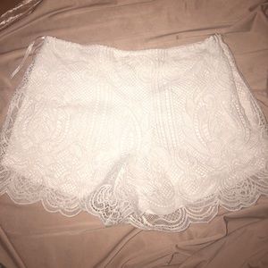 White lace shorts