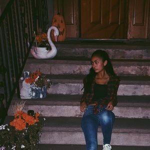 Meet your Posher, Katelynn