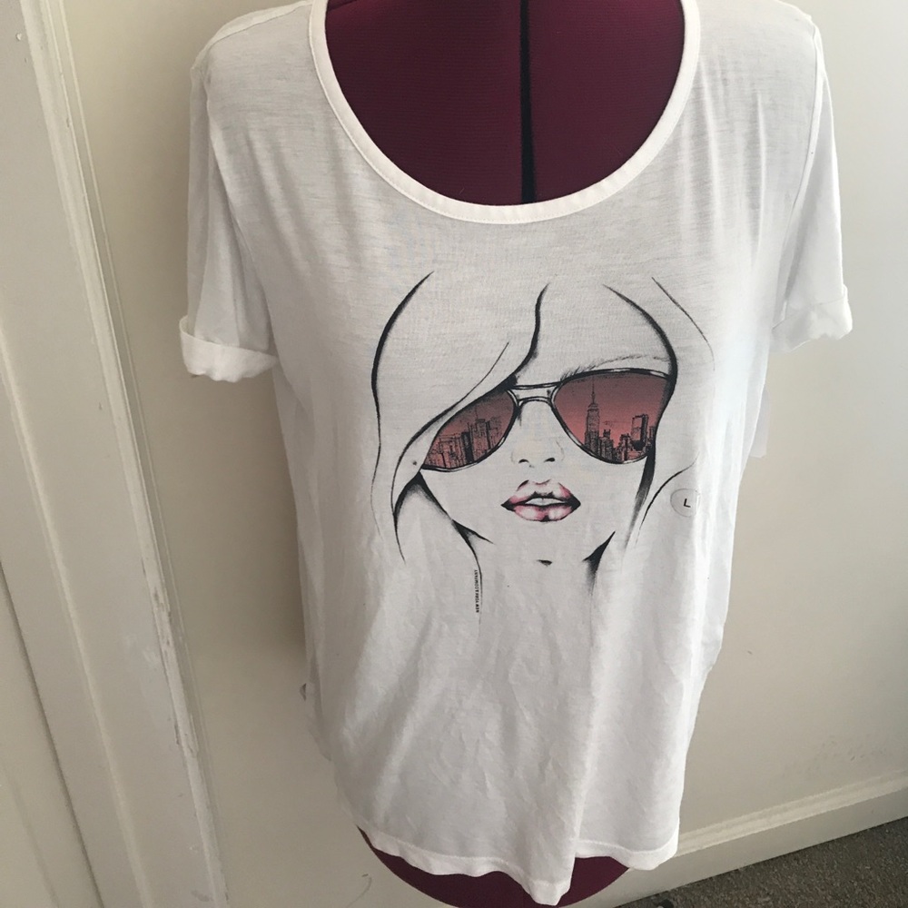 NEVER WORN. Graphic shirt from NY&C