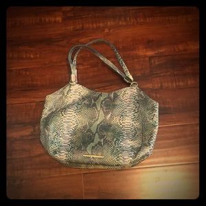 Hand bag
