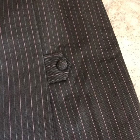 Skirt - Picture 3 of 4