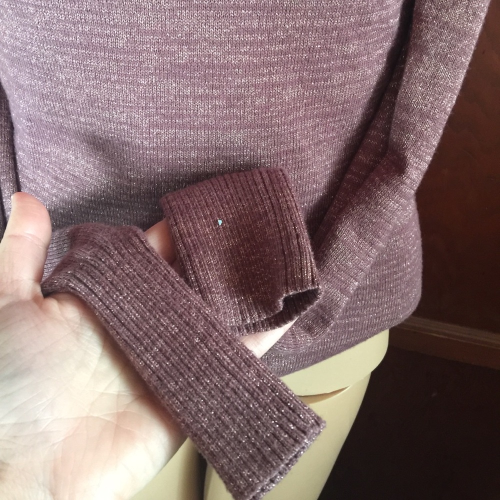 Express Sweater - Picture 8 of 8