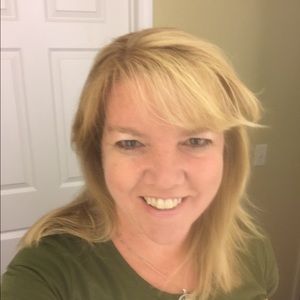 Meet your Posher, Kacy