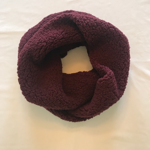 BDG Accessories - BDG Burgundy Loop Scarf From Urban Outfitters