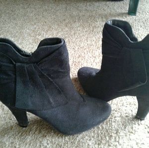 ~Black heel boots~