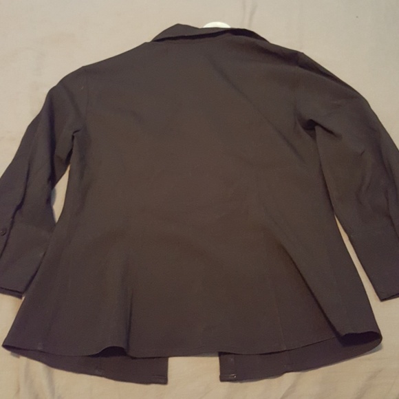 Top - Picture 2 of 2