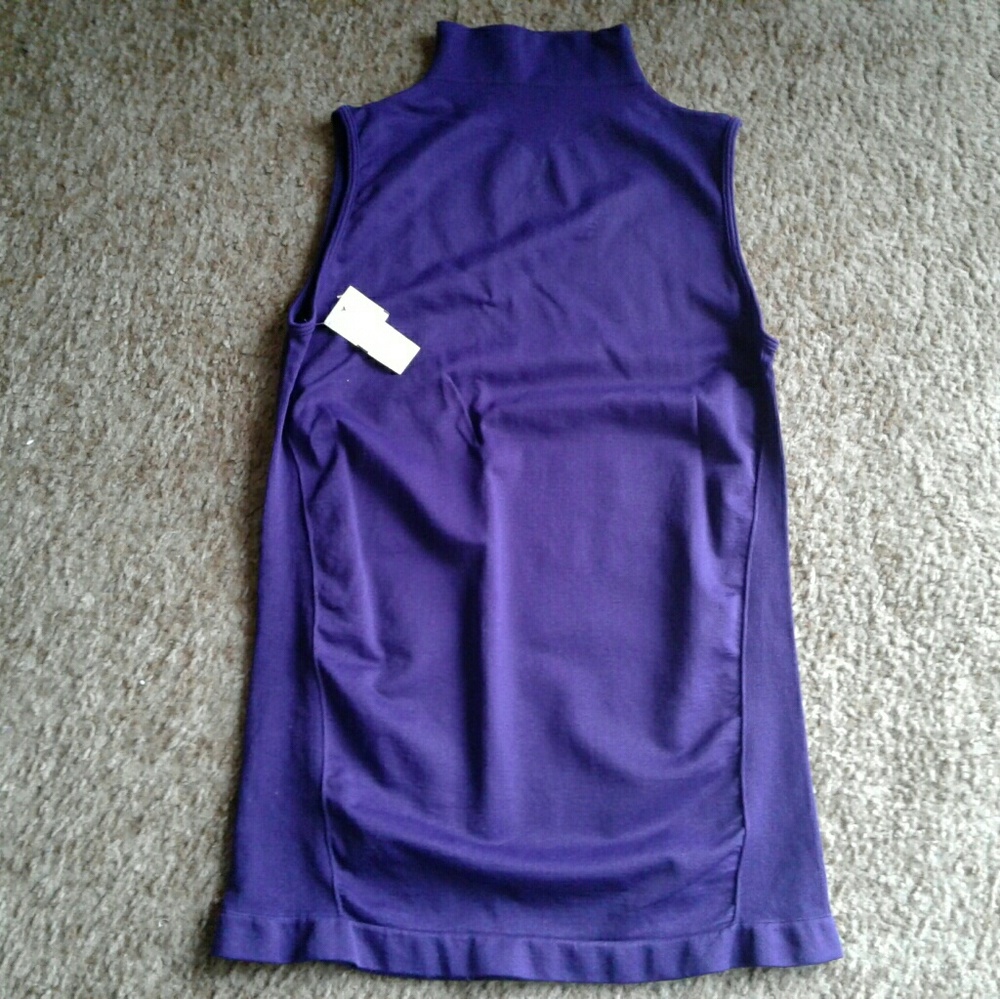 ~Purple sleeveless top~