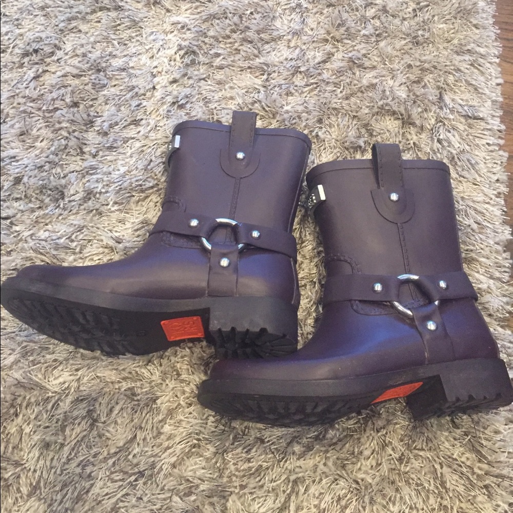 **Michael kors rain boots**
