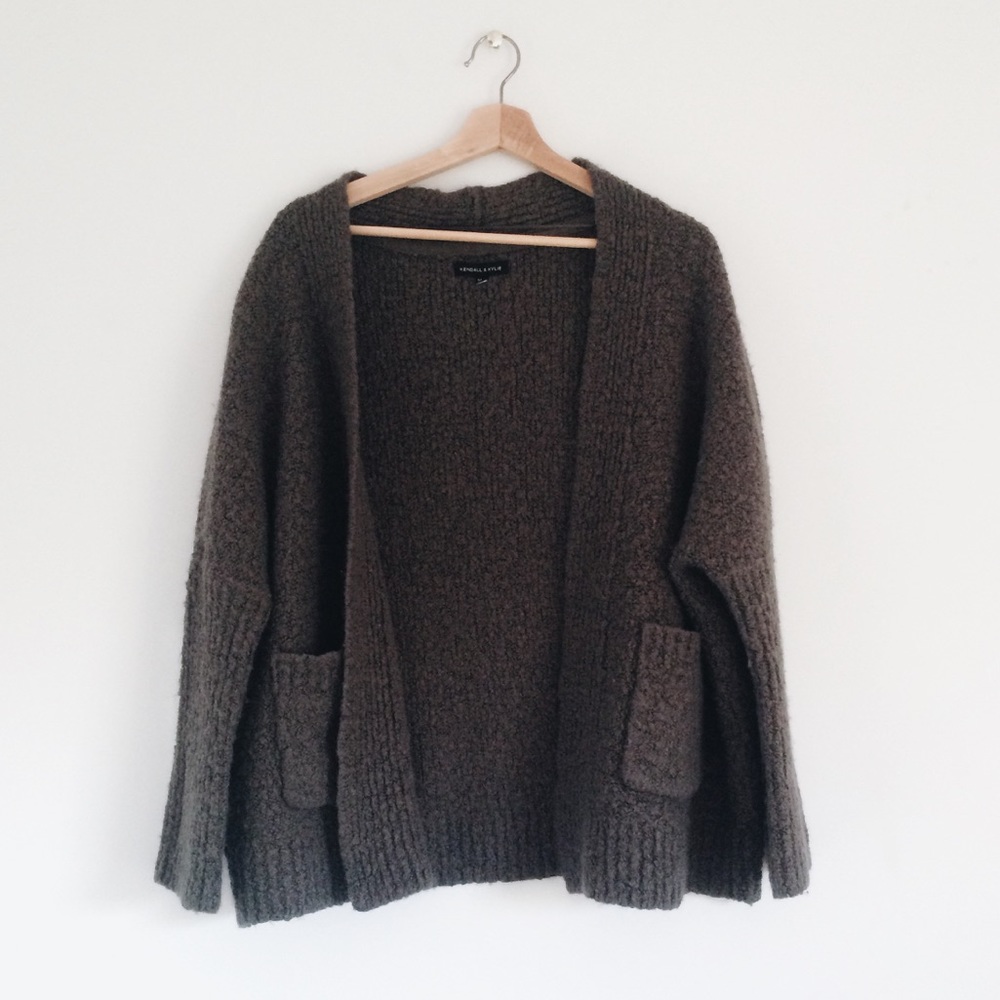 Kendall & Kylie sweater cardigan