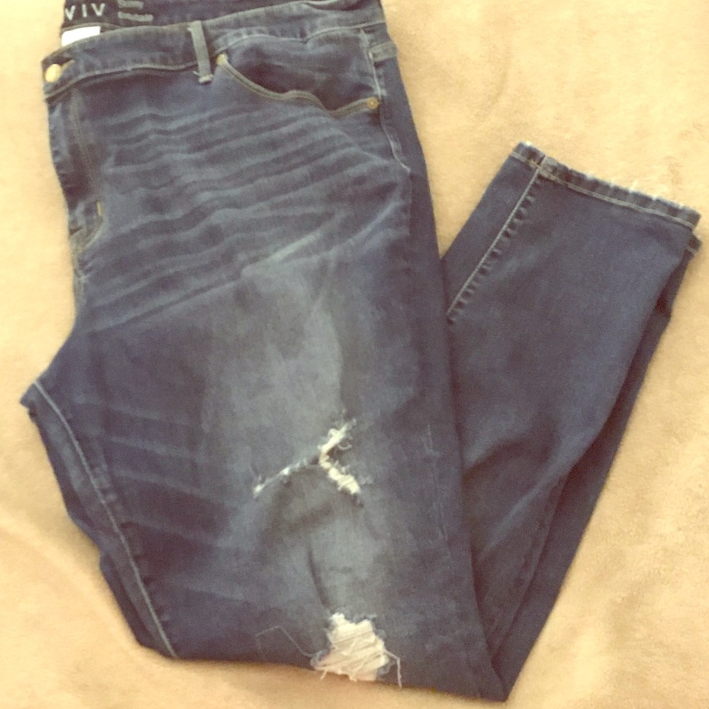 🔒Reserved🔒 Ava and Viv Destroyed Skinny Jeans