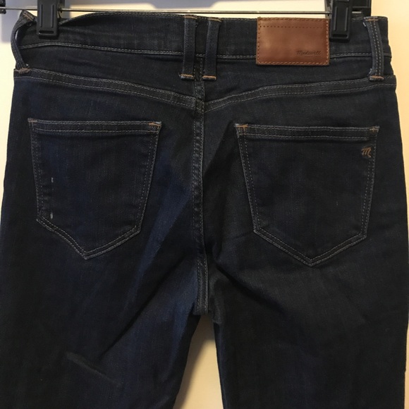 Madewell 8" Skinny Jeans - Picture 4 of 5