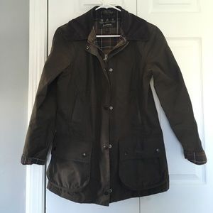 Women’s Barbour beadnell - size 4, olive