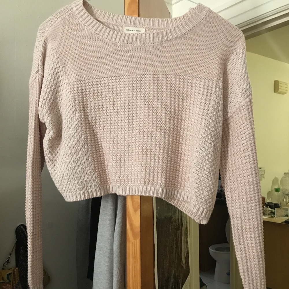 Cropped knit sweater
