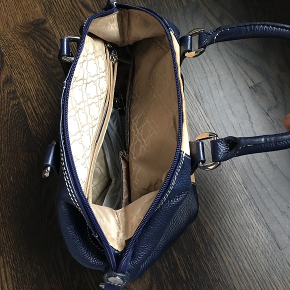 Italian Purse - Picture 3 of 4