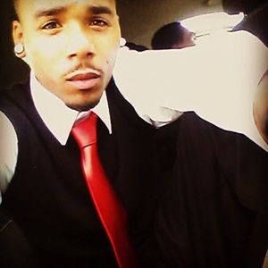 Meet your Posher, Travis