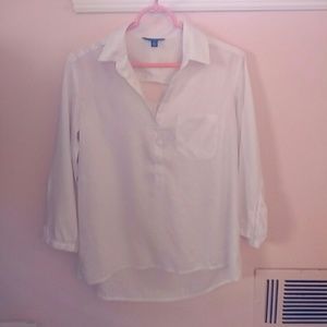 AEO small blouse w eyelash opening in back