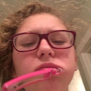 Meet your Posher, Brady