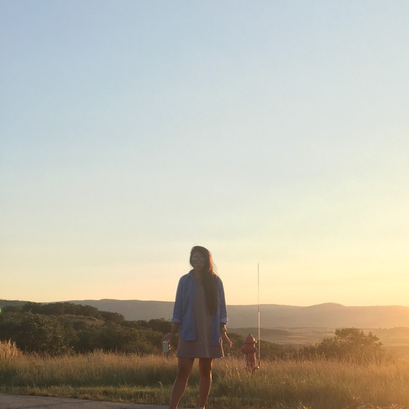 Meet your Posher, Tiffany - Picture 1 of 1