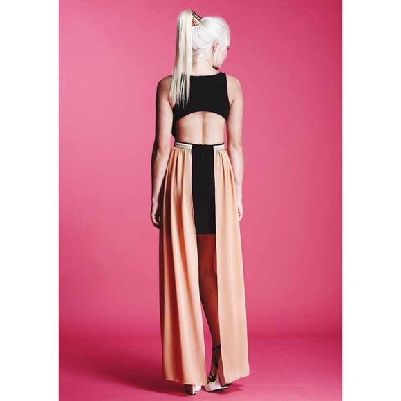 Pink Stitch Tula Dress - Picture 2 of 8