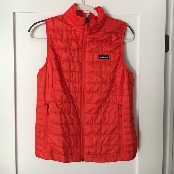 Patagonia Jackets & Blazers - Women’s Patagonia Nano Puff Vest New w/ Tags Small