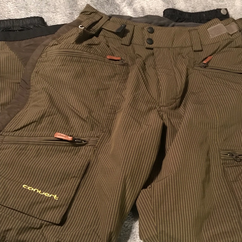 Columbia boarding or skiing Pants