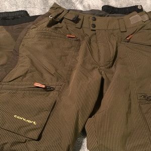 Columbia boarding or skiing Pants