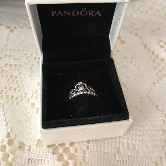 I am selling the princess pandora ring for $35 - Picture 1 of 1