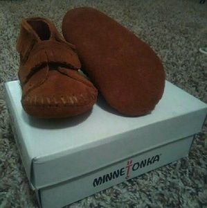 Moccasins 1c