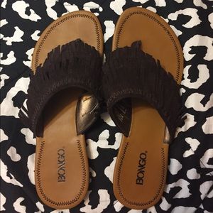 Bongo fringe sandals