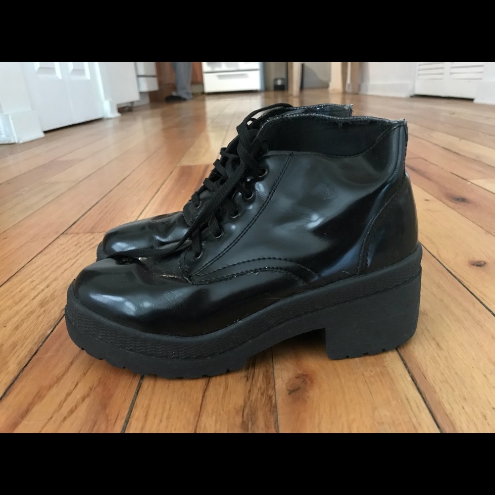 Chunky platform black ankle boot