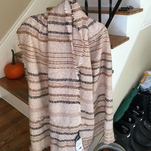 Zara Scarf. NWT
