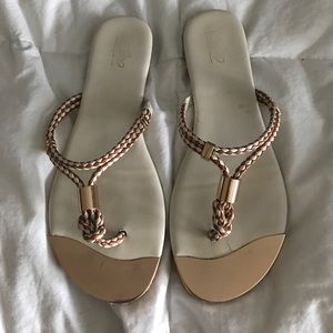 Mossimo Thong Sandals w/ FREE Black Pair