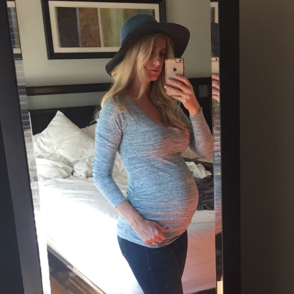 Old Navy maternity top