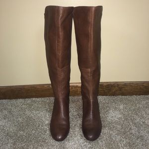 Size 6 brand new Jessica Simpson boots.