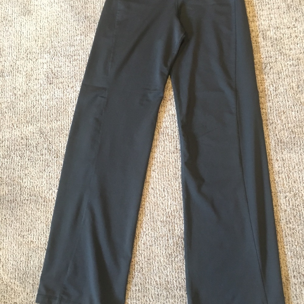 NWOT Adidas work out pants