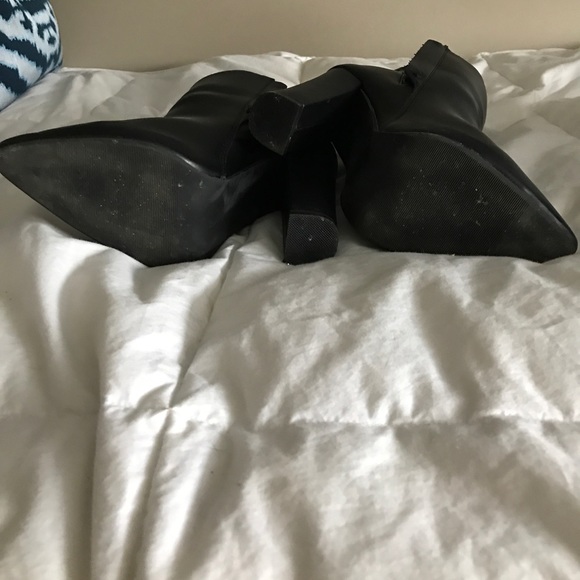 Just Fab Boots - Picture 2 of 4