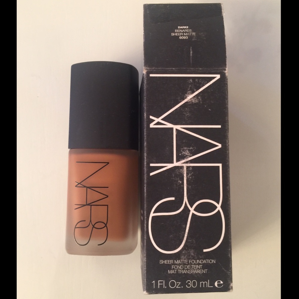 NARS Sheer Matte Foundation-Benares