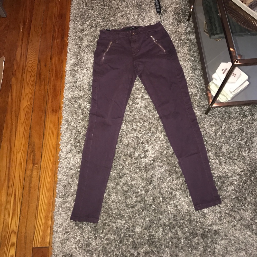 Cute plum skinny pants