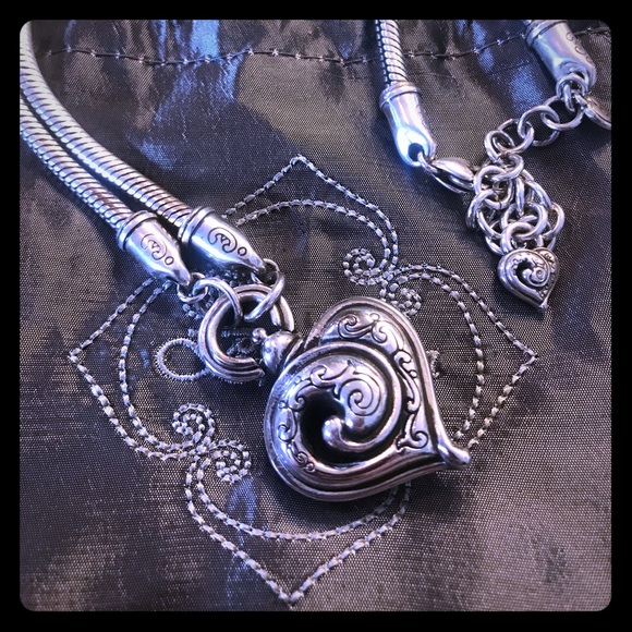 Brighton Jewelry - 🌺Stunning Classic Brighton Heart Necklace 😊