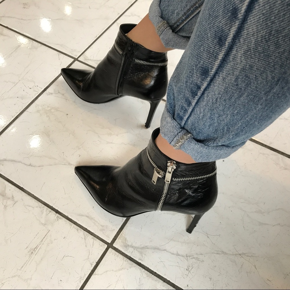 Saint Laurent Black Heeled Leather Boots