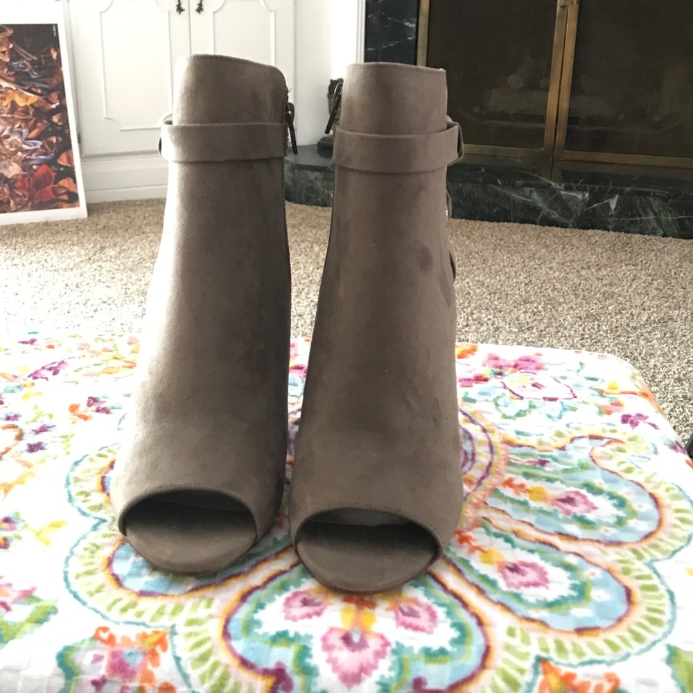 Booties, Remy Shoes - Picture 2 of 3