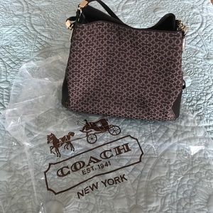 2016 Coach Signature Hobo